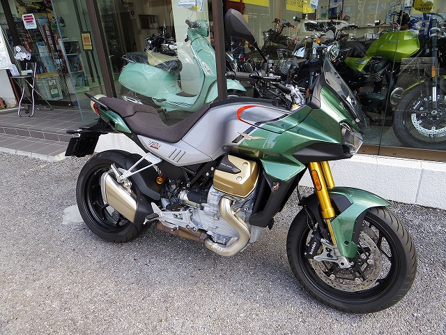 車両本体価格　税込￥2,190,000-（税別1,990,909-）